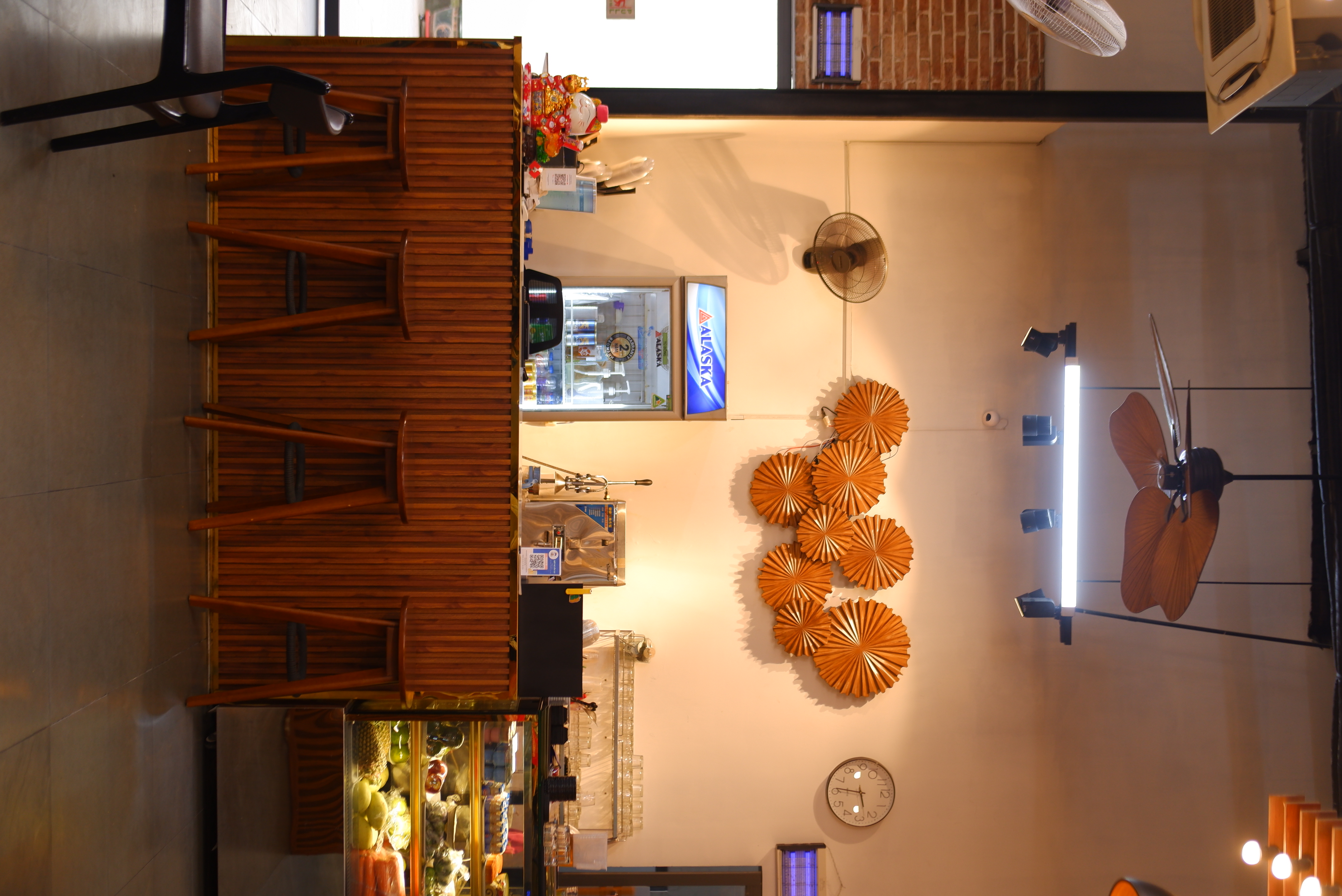 Không gian nhà hàng